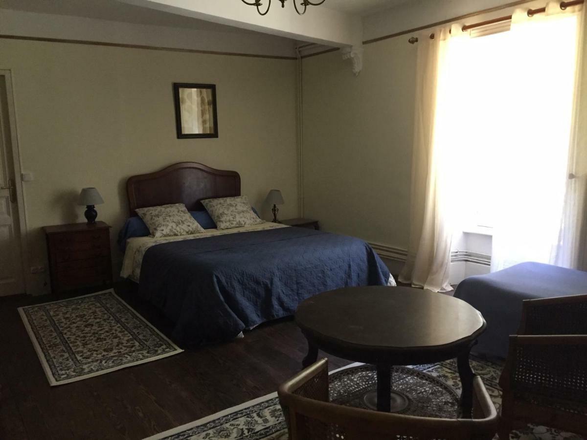 Bed and Breakfast Maison Forestiere Veyras Екстер'єр фото